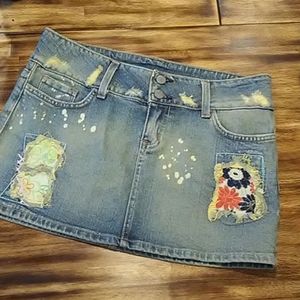 Jean Distressed Mini Shirt size L